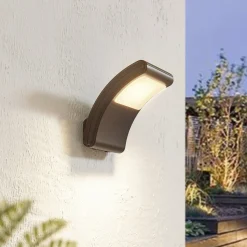 Lindby LED-ulkoseinävalaisin Radane, tummanharmaa, kulmikas, IP54
