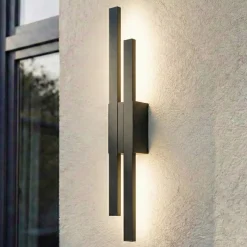 Lindby LED-ulkoseinävalaisin Sakari, musta, alumiini, korkeus 59 cm