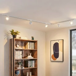 Lindby Linaro -kiskojärjestelmä, halkaisija 9,5 cm, 5-lamppuinen, LED, valkoinen