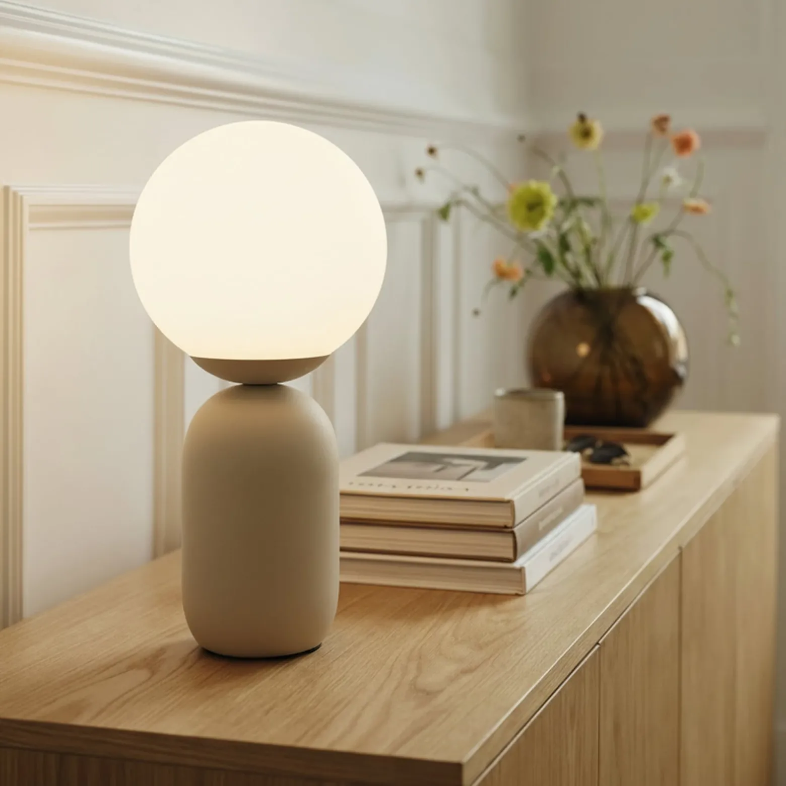 Lindby pöytävalaisin Lennes, beige, lasi, Ø 20 cm