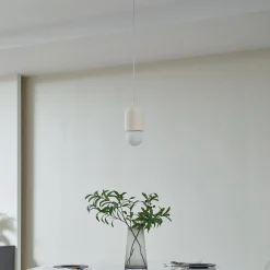 Lindby riippuvalaisin Nielson, Ø 11 cm, beige, kipsi