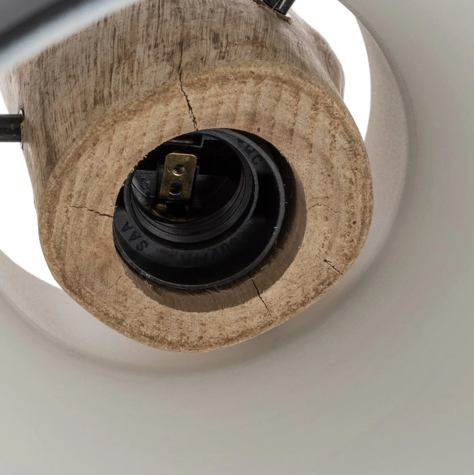 Lindby riipusvalaisin Trebale, E27, Ø 28 cm, 3-valo, puu