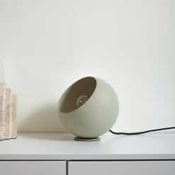 Lindby Solomia pöytävalaisin, vihreä, rauta, Ø 20 cm