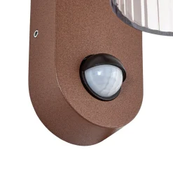 Lindby ulkoseinälamppu Kaliro, ruoste, 24 cm, IP54, anturi