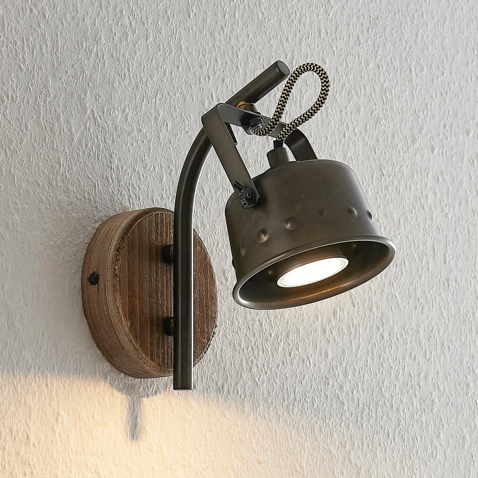 Lindby valonheitin Rubinjo, 22 cm, musta, puu, metalli, GU10
