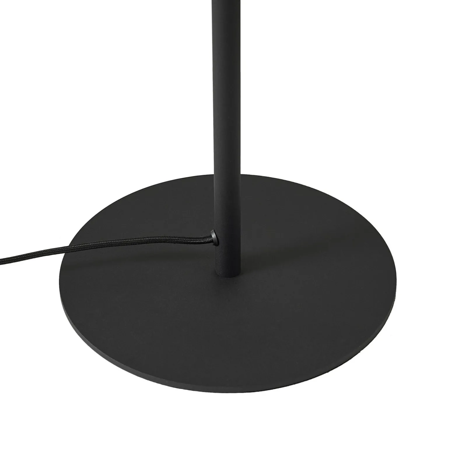 Lindby Virelle lattiavalaisin, musta/valkoinen, tekstiili, korkeus 170 cm