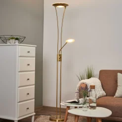 Lindby ylöspäin suunnattu LED-valaisin Eda, korkeus 180 cm, messinki,