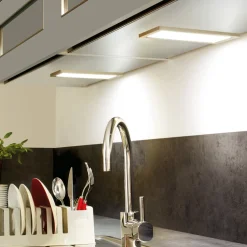 Litteä LED-kaapinalusvalaisin Sky ruostumaton teräs 3000K
