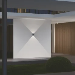 LOOM DESIGN Frey LED-seinävalaisin IP65 2x6W musta