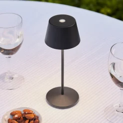 LOOM DESIGN LED-akkukäyttöinen pöytävalaisin Modi Micro, IP65, musta