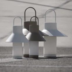 LOOM DESIGN LED-akkukäyttöinen pöytävalaisin Shadow Small, valkoinen, IP65