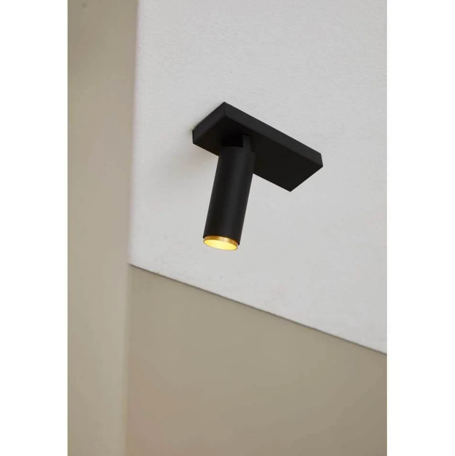 LOOM DESIGN LED-kattokohdevalo X-Beam, 1-lamppuinen, valkoinen