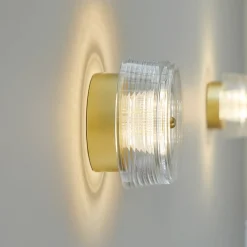 LOOM DESIGN LED-seinävalaisin Glow kultainen/kirkas Ø 16 cm akryyli