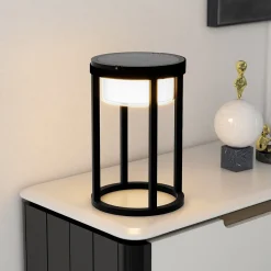 Lucande LED-aurinkopöytävalaisin Tilena, pyöreä, musta, himmennettävä