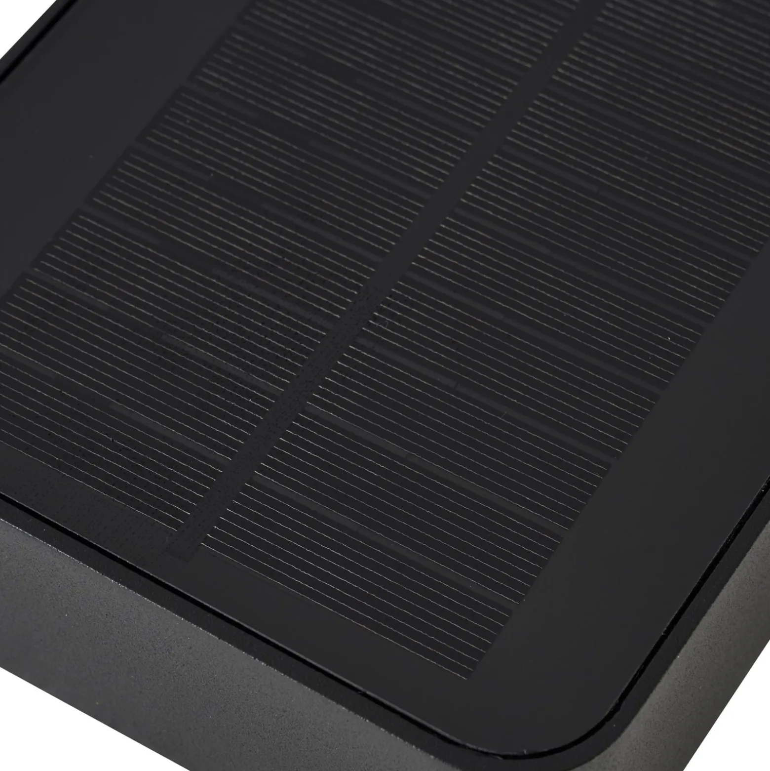 Lucande LED aurinko ulkoseinävalaisin Dava, korkeus 5 cm, anturi