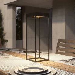 Lucande LED-aurinkovalaisin Lynzy, 58cm, musta, metallia, IP65