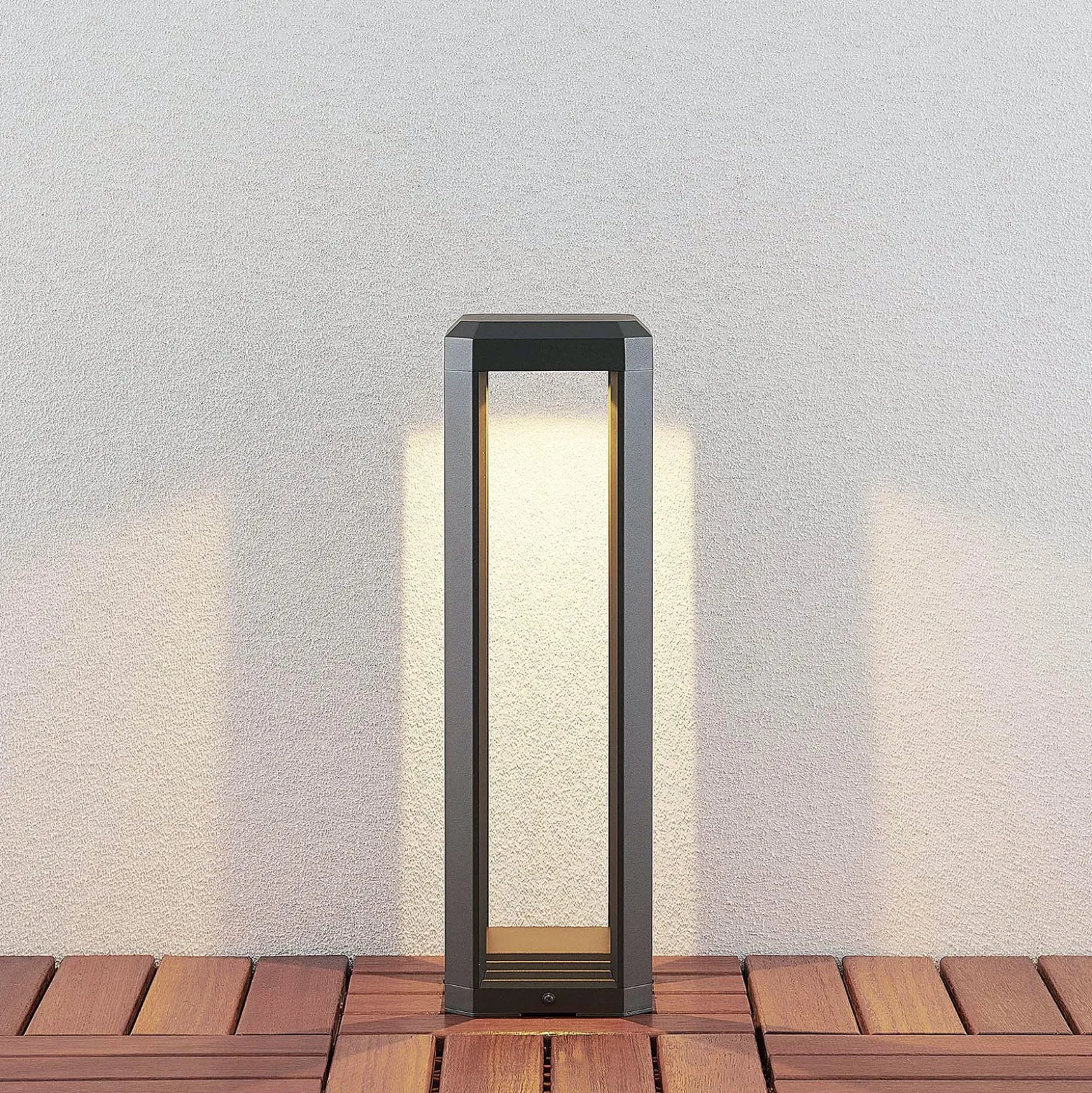 Lucande LED-jalustavalaisin Fery, antrasiitti, metalli, 50cm, IP65