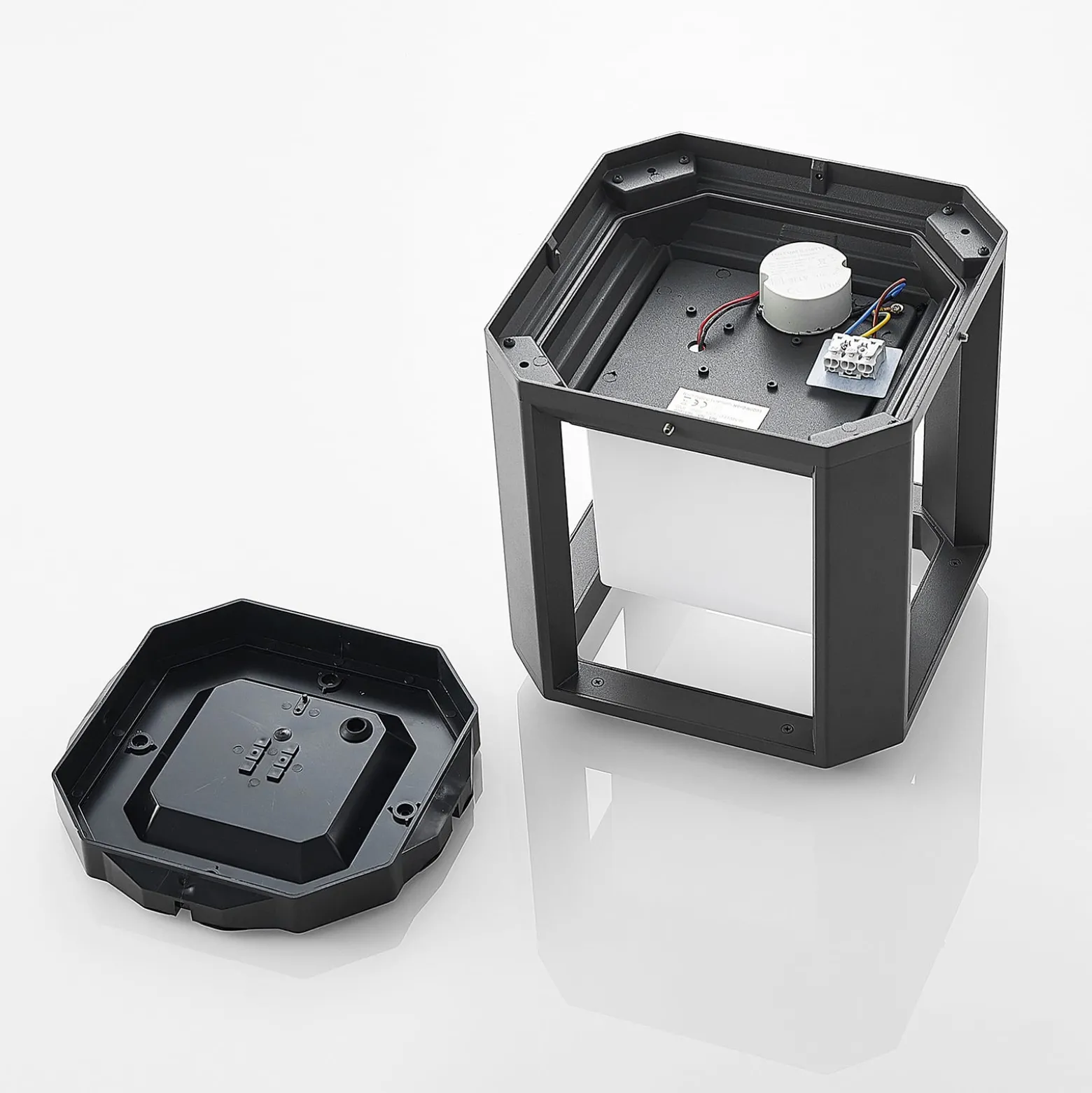 Lucande LED jalustavalaisin Serenella, antrasiitti, metalli, 27cm