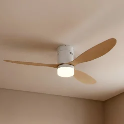 Lucande LED-kattotuuletin Kayu, valkoinen/puu, DC, 132 cm