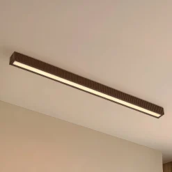 Lucande LED-kattovalaisin Emara, tumma puu, tammi, himmennettävä