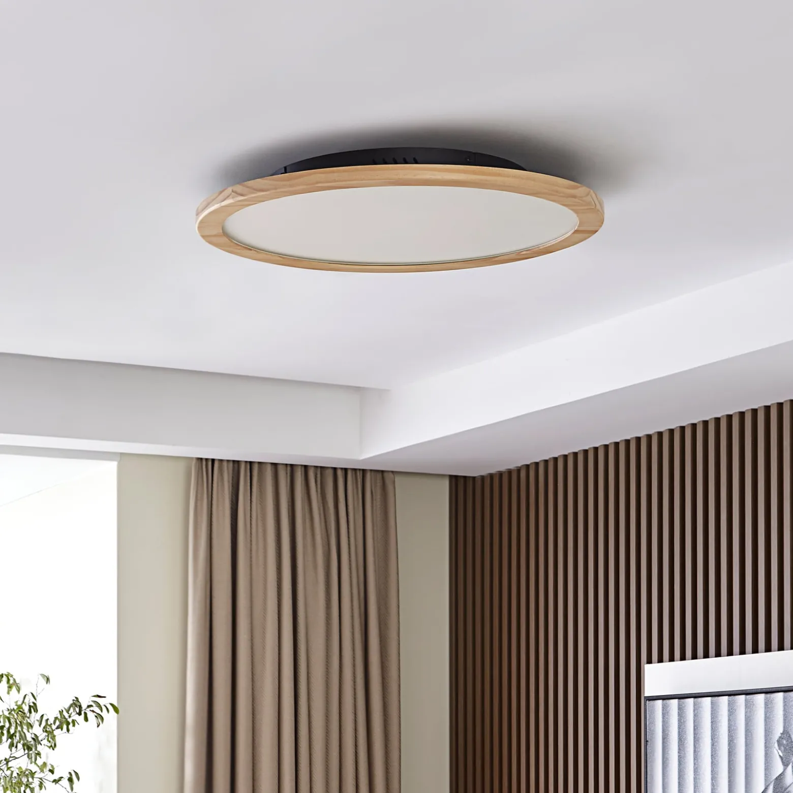 Lucande LED-kattovalaisin Joren, Ø 48 cm, puu, CCT, kaukosäädin