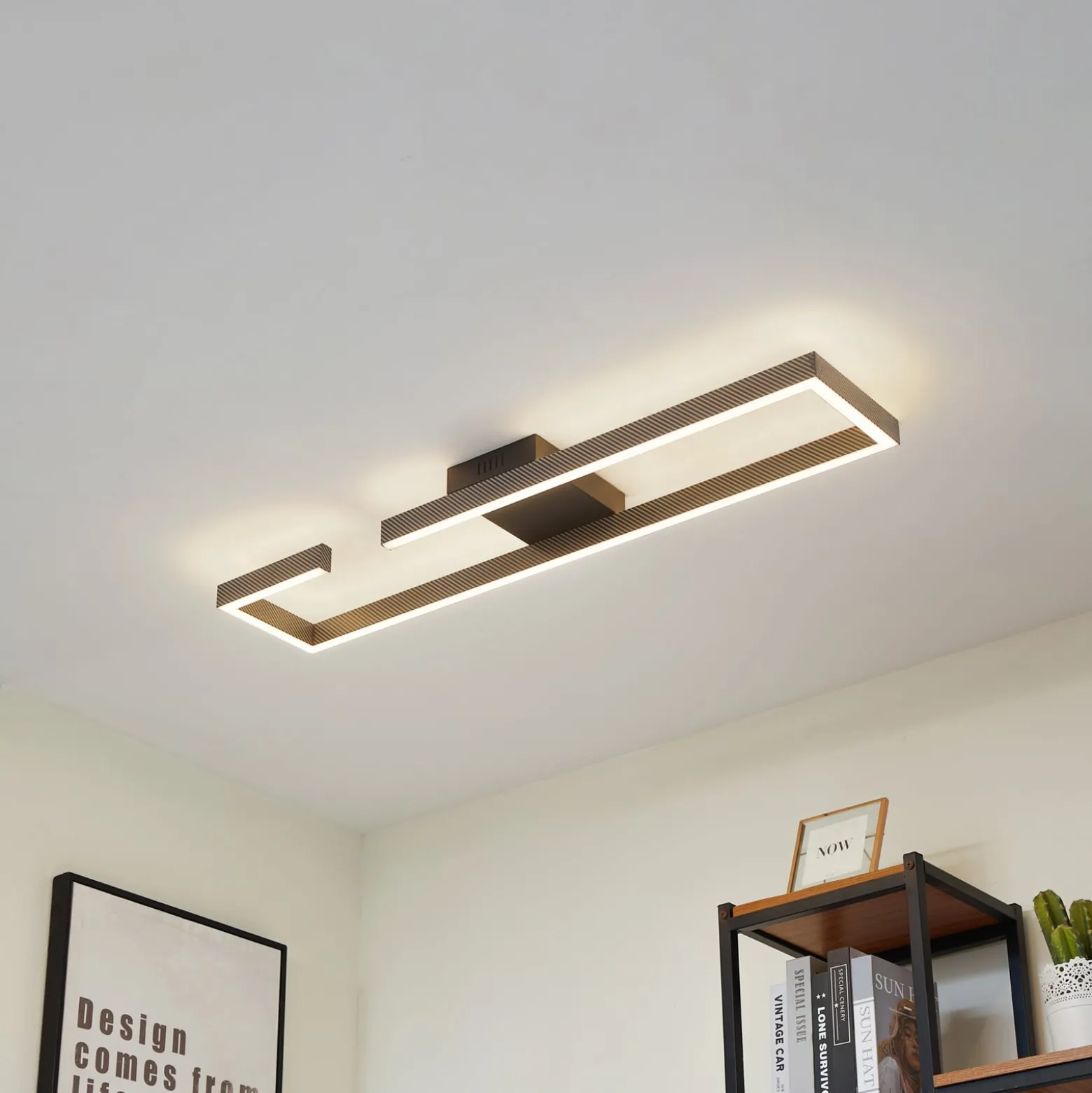 Lucande LED-kattovalaisin Yvor, 100 cm, musta, alumiinia