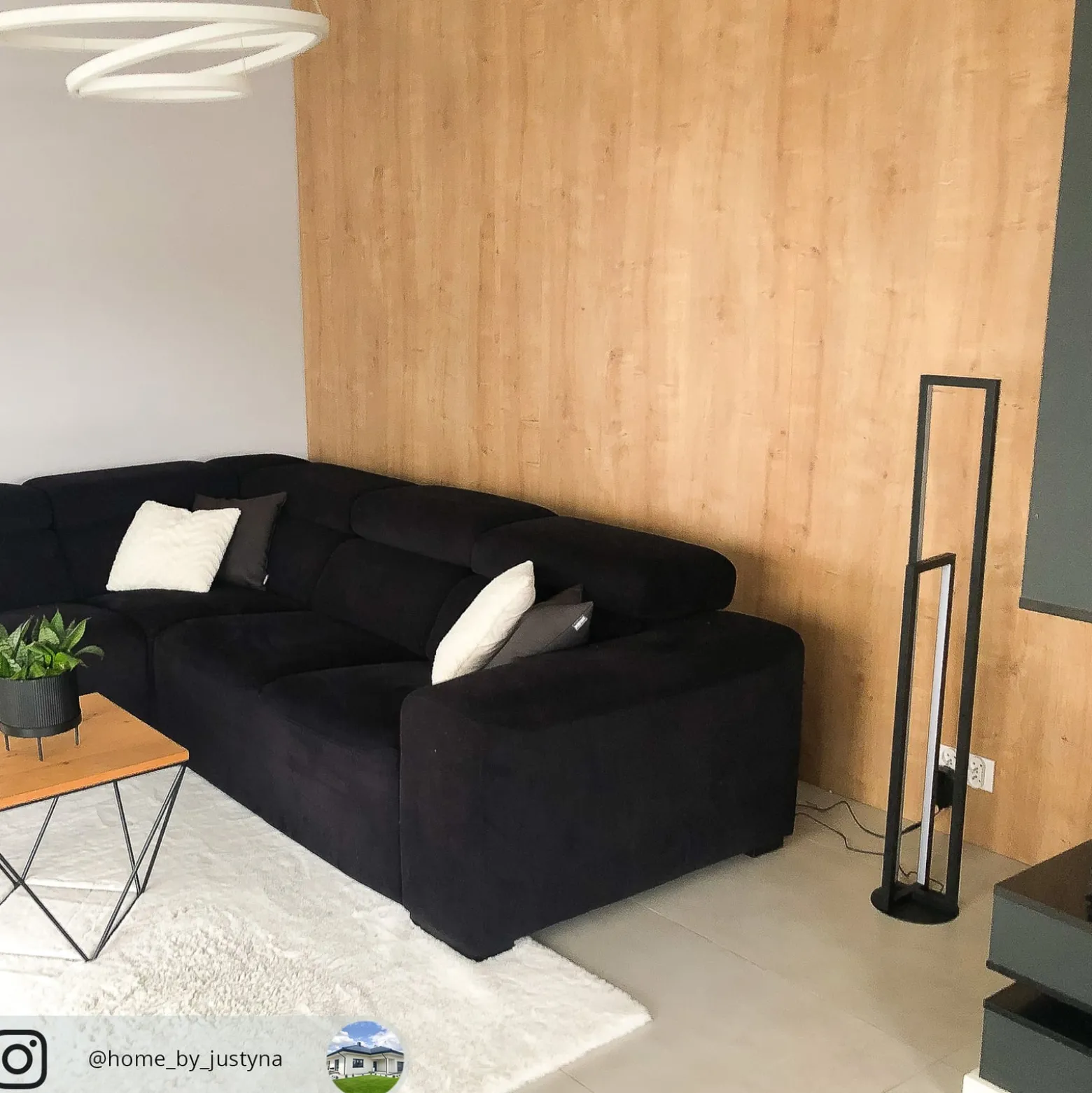 Lucande LED-lattiavalaisin Hylda, 123 cm, musta, alumiinia