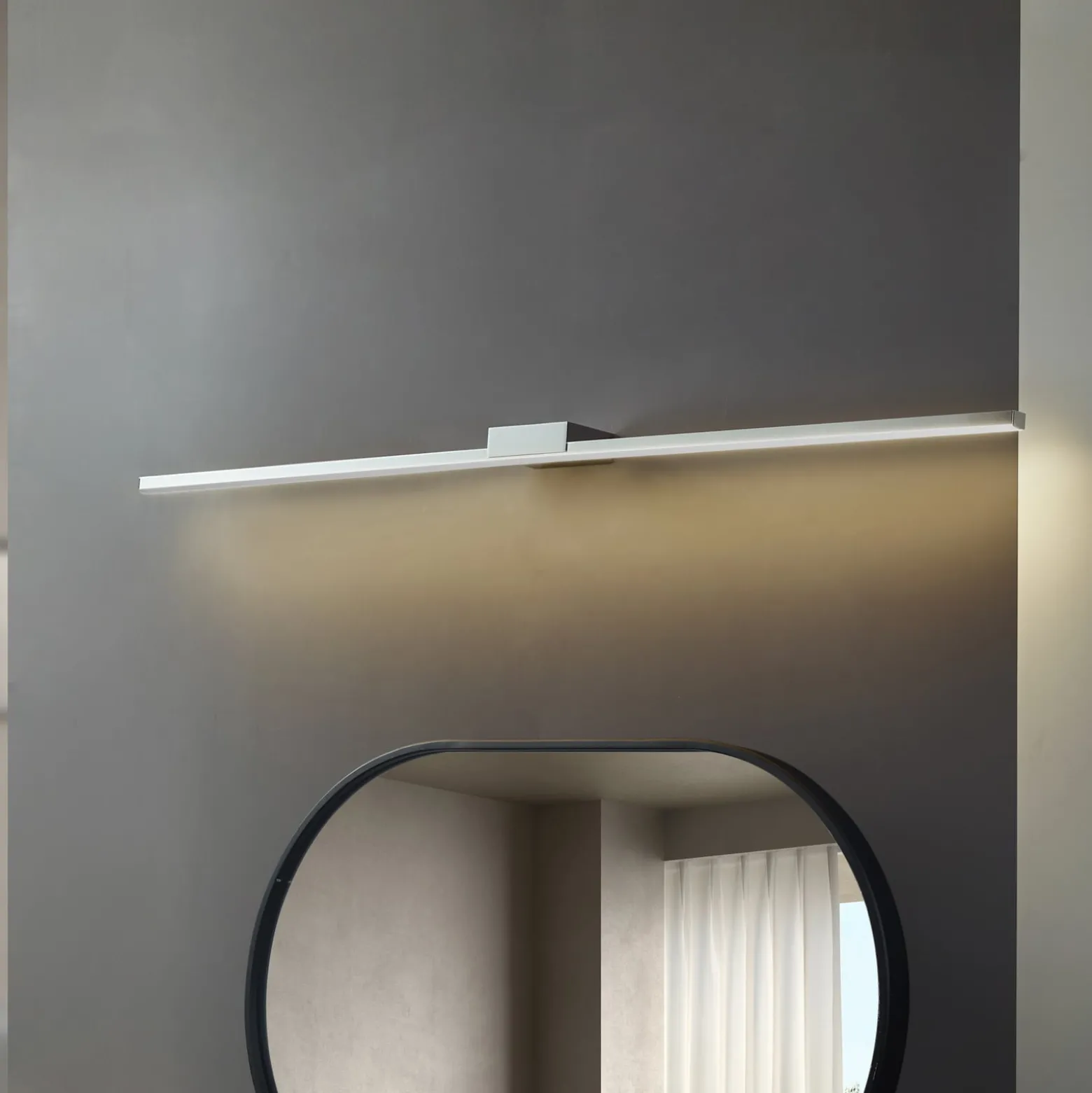 Lucande LED-peililamppu Kivana, kromi, metalli, 120 cm, IP44
