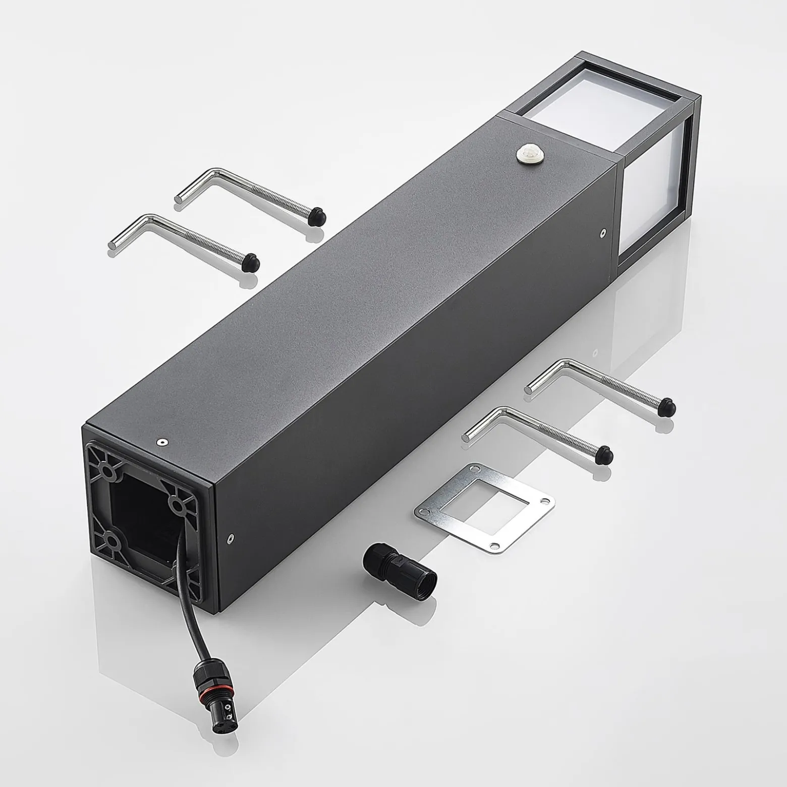 Lucande LED-polkujen valaisin Dewari, liiketunnistin, 65 cm, IP54