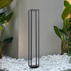 Lucande LED polkuvalo Thorvid, korkeus 120 cm, musta