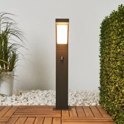Lucande LED-pylväsvalaisin Juvia, 60 cm, liiketunnistin, IP54