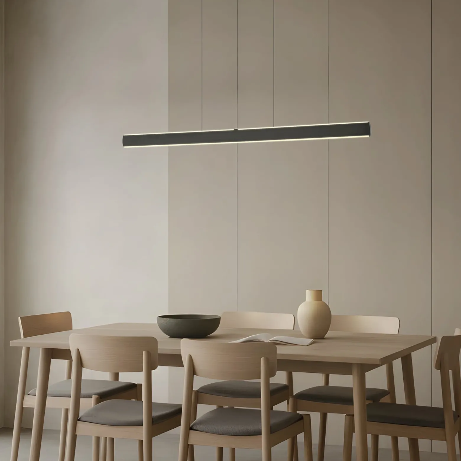 Lucande LED-riippuvalaisin Arvon, musta, 117 cm, himmennettävä, CCT