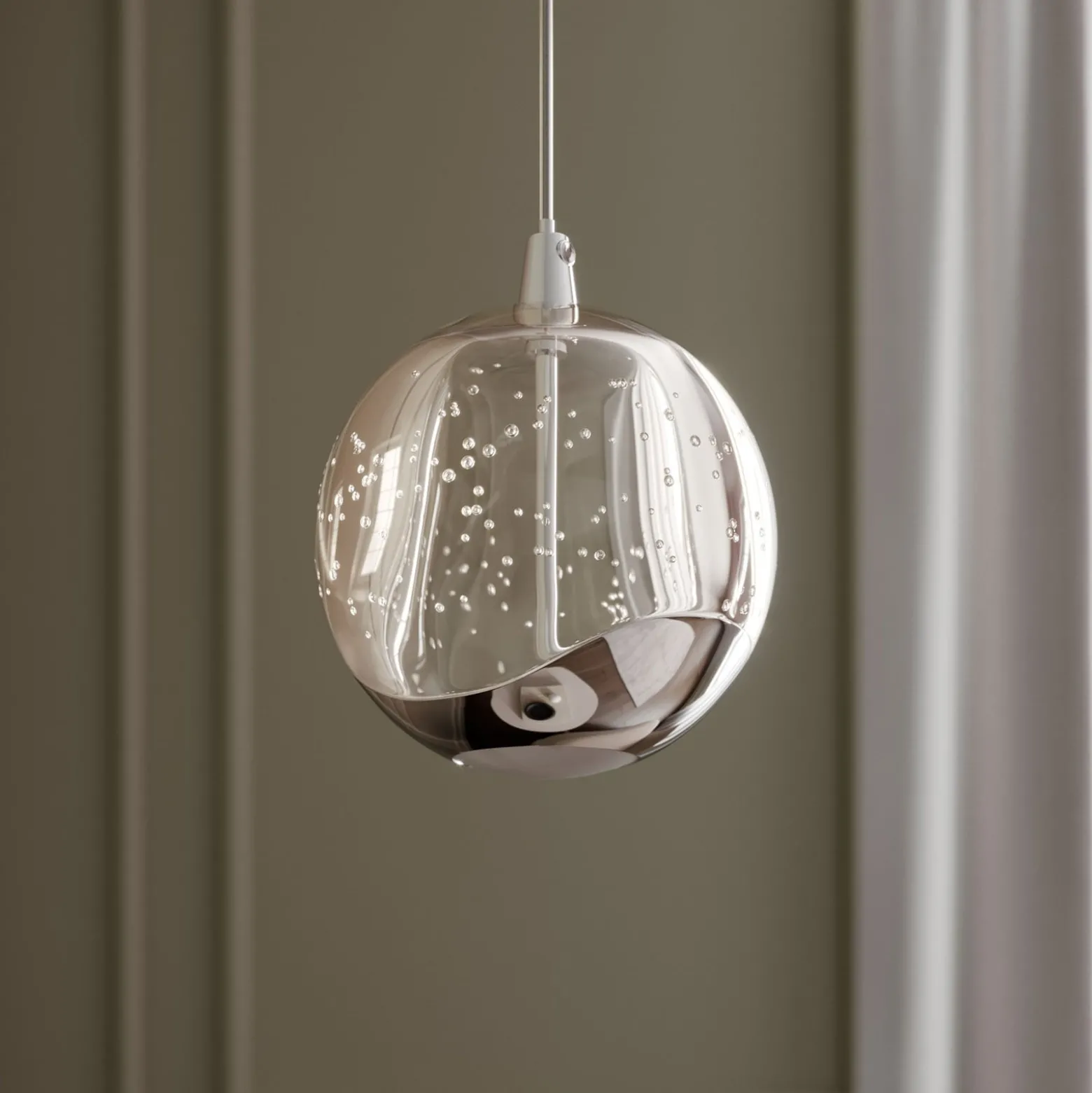 Lucande LED-riippuvalaisin Hayley, Ø 9 cm, krominvärinen, lasi