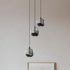 Lucande LED-riippuvalaisin Hayley, musta, 3-lamppuinen, lasi