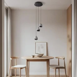 Lucande LED-riippuvalaisin Hayley, musta, 3-lamppuinen, lasi
