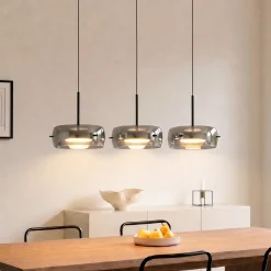Lucande LED-riippuvalaisin Martis, musta, 3-lamppuinen, step-himmennettävä