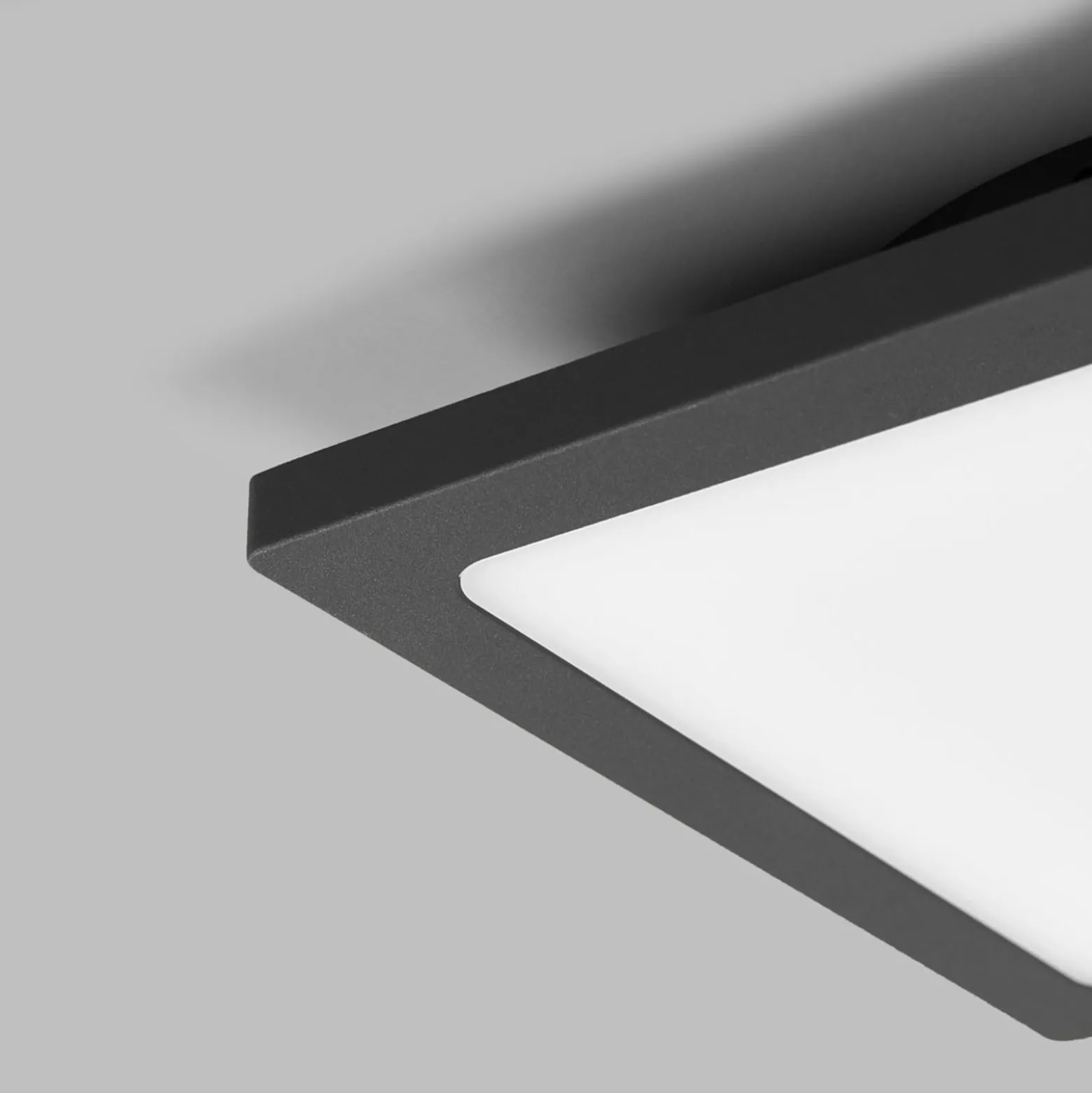 Lucande LED-ulkokattolamppu Mabella, 23 cm, anturi, IP65
