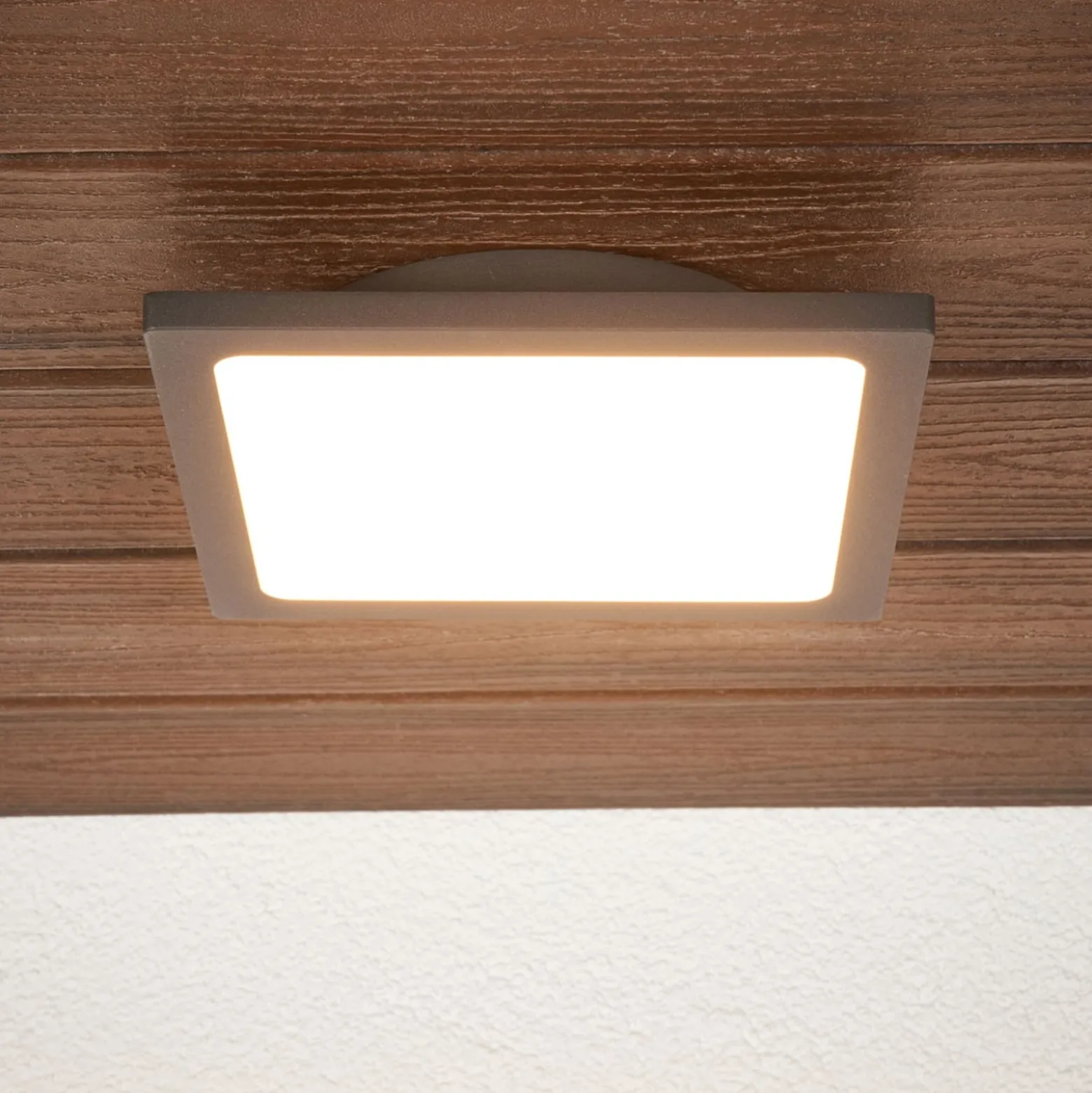 Lucande LED-ulkokattolamppu Mabella, 23 cm, anturi, IP65