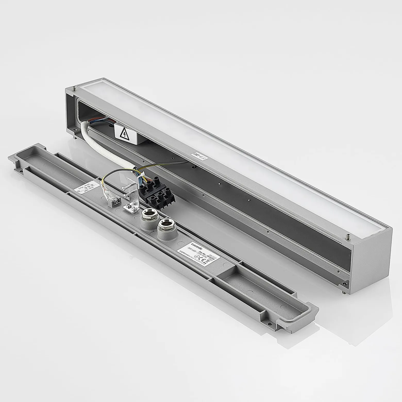 Lucande LED-ulkoseinälamppu Lengo 50 cm, hopea, valo ylös/alas, 3 000 K
