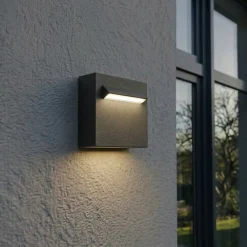 Lucande LED-ulkoseinävalaisin Joril, 9,4 cm, musta, IP65