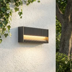 Lucande LED-ulkoseinävalaisin Tavion, 25 cm, antrasiitti, IP65