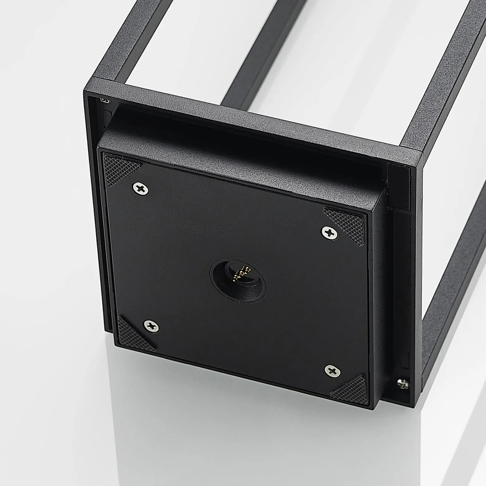 Lucande LED-ulkovalaisin Elaja, musta, ladattava akku, USB, himmennettävä