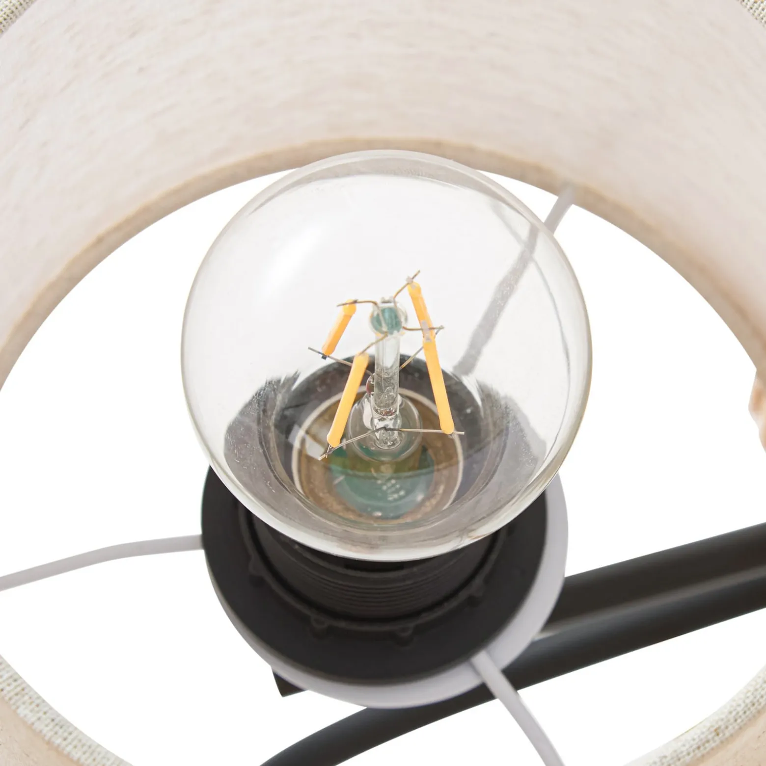Lucande Lieske -seinälamppu, beige, tekstiili, E27, LED-lukuvalo