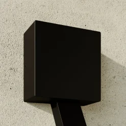 Lucande neliön muotoinen LED-seinävalaisin, antrasiitti, metalli, IP65