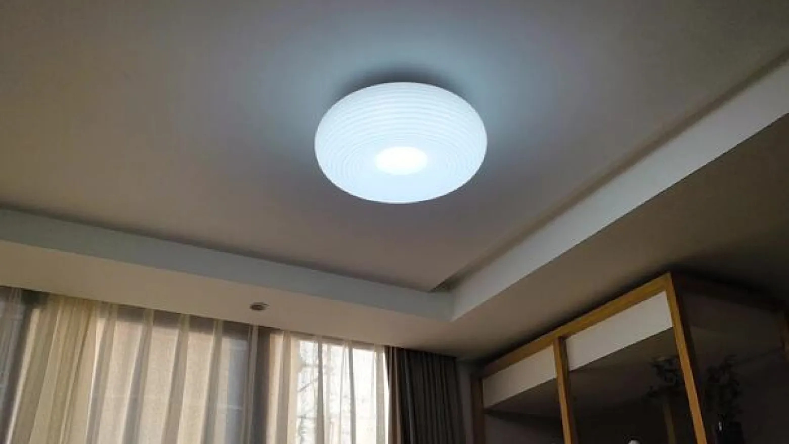 Lucande Smart LED kattovalaisin Bolti, valkoinen, RGBW, CCT, Tuya