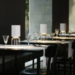 Luceplan Nui Mini-pöytälamppu, akku IP54 valkoinen