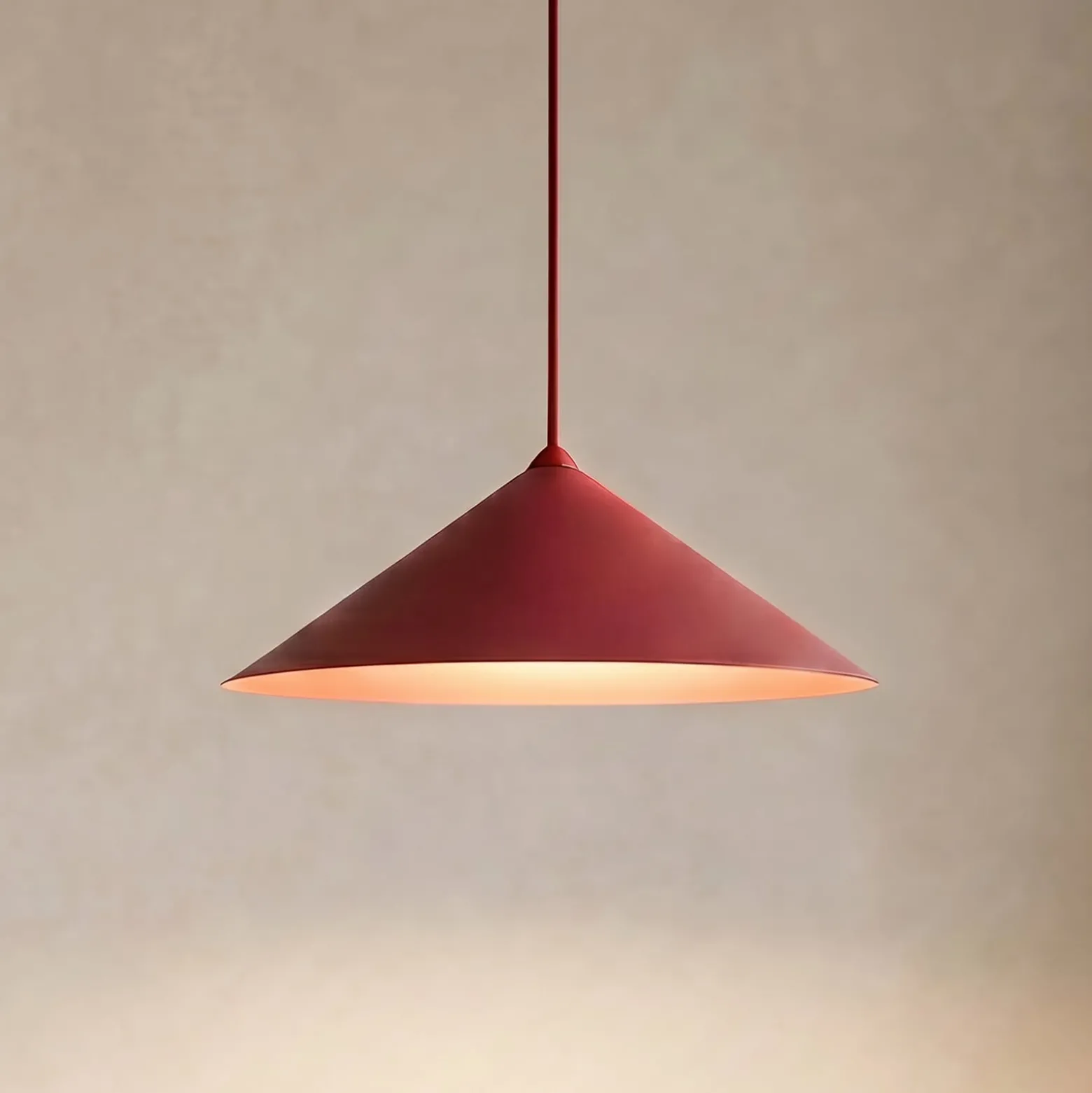 Lume L -riippuvalaisin, viininpunainen, metalli, Ø 40 cm, GX53