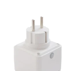 LUUMR Smart Plug Lykka, EU, WiFi, Tuya, sisä- ja ulkotila, valkoinen