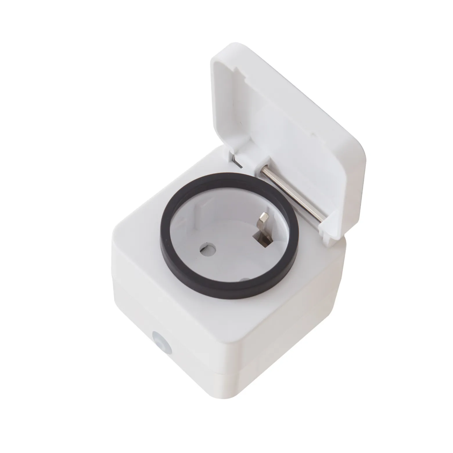 LUUMR Smart Plug Lykka, EU, WiFi, Tuya, sisä- ja ulkotila, valkoinen