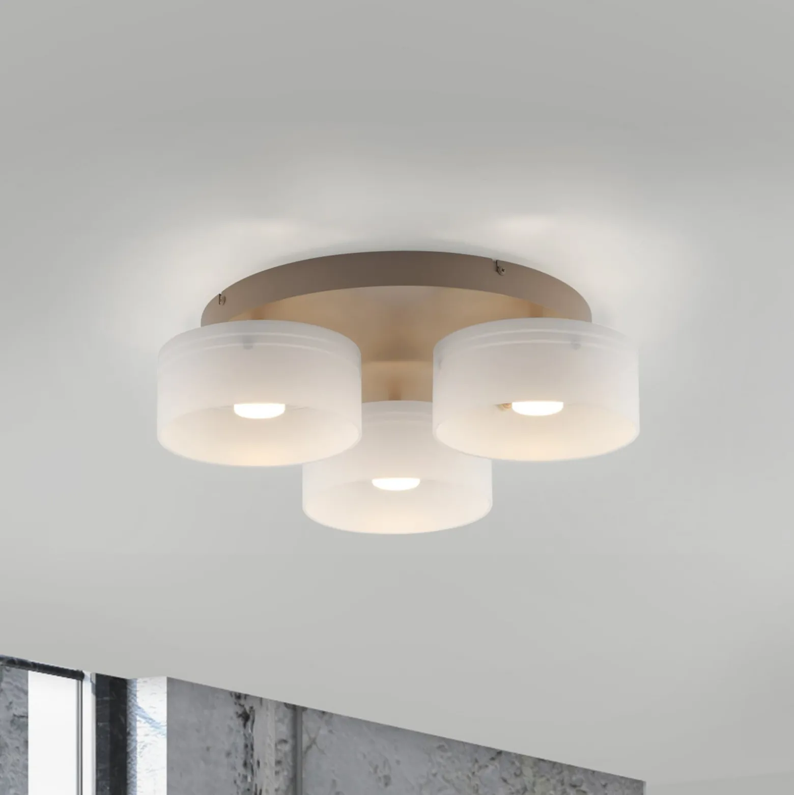 MARIKA-LED-kattovalaisin, beige/valkoinen, 40 cm, 3-lamppuinen, lasi, Switchdim